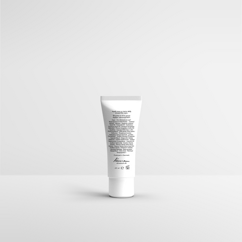 BLINK OF AN EYE CREAM
